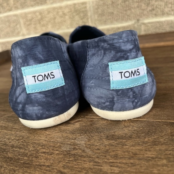 TOMS Alpargata Blue Tie-Dye Canvas Loafers Size 7.5 - Picture 3 of 10